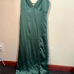 Green Satin Gown (wild fable m)